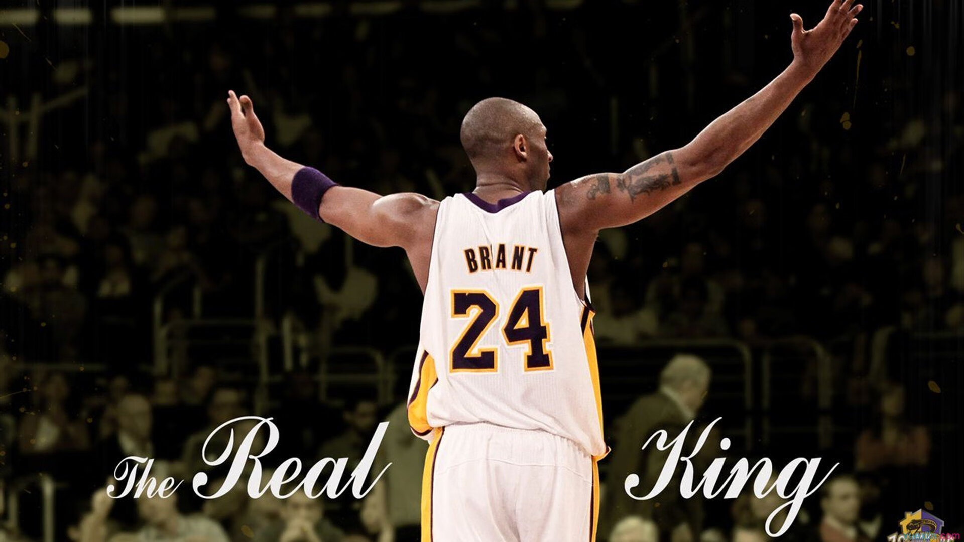 约基奇赛后谦逊发言登热搜，巴塞罗那小胜上海海港引发热议