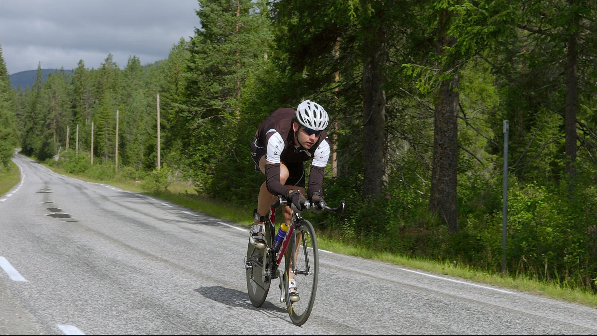 又见绝平！费内巴切与上海海港鏖战至终场，樊振东读秒救主